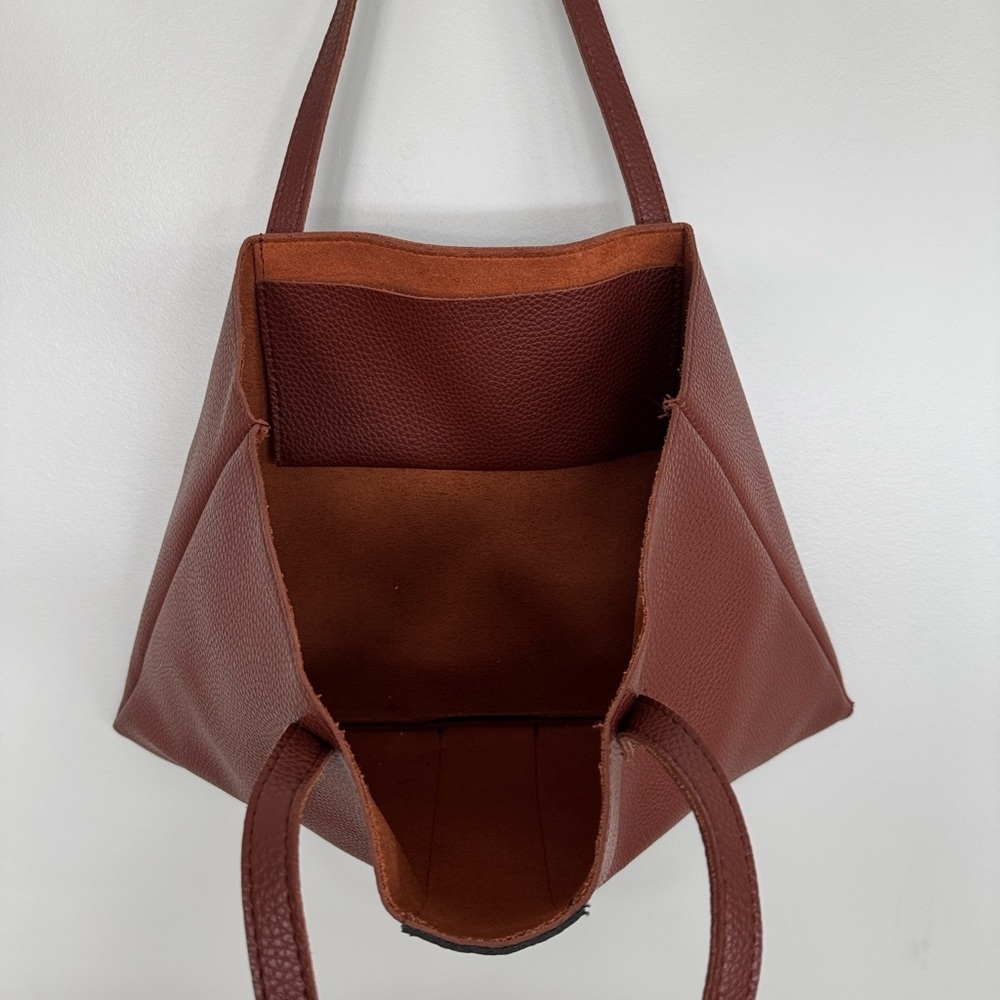 Elegant Vince Camuto Brown and Black Tote Bag - Picture 4 of 6